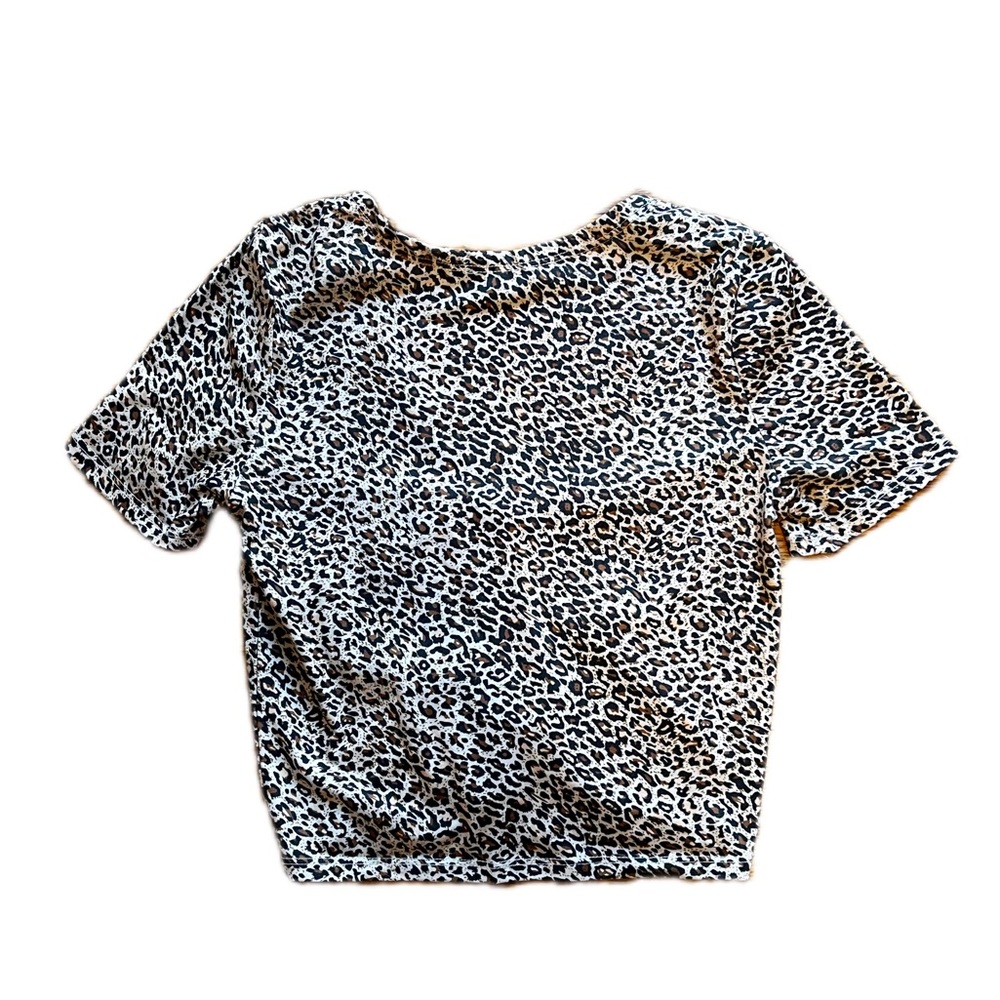 Drawstring Front Leopard Crop Tee - Picture 3 of 3